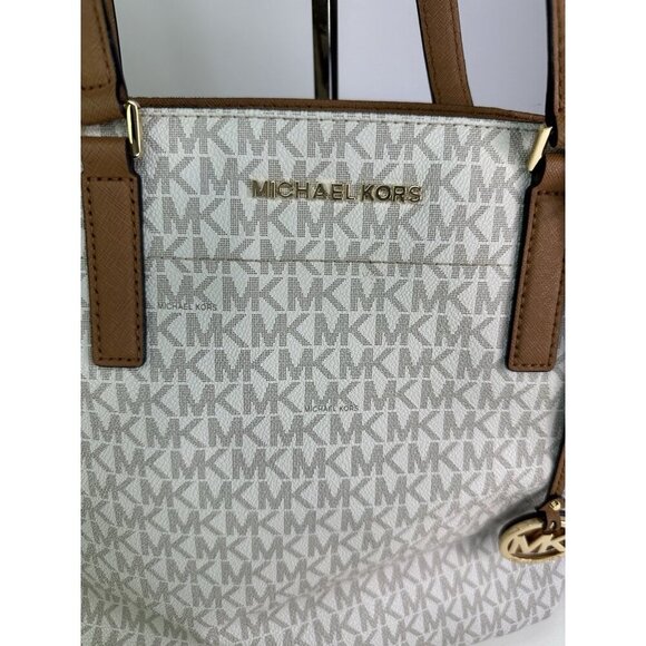 Michael Kors Jet Set Travel Md Carryall Tote White Canvas - Picture 2 of 11